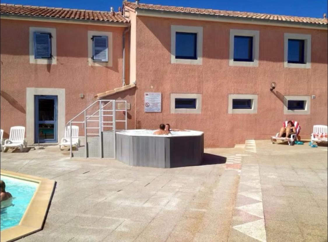 Belle Marina En Bord D'Etang Villa Le Barcarès Exterior foto